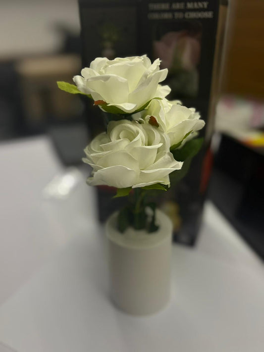 D'aromas White Rose LED Light